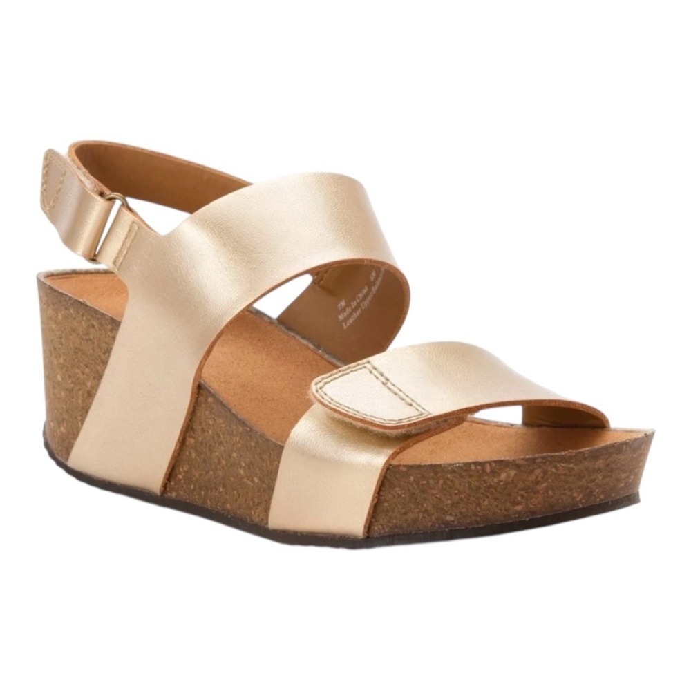 Clark’s Ariel Fin Gold Wedge Shoes with Adjustable Straps. Like New. 10 Wide.